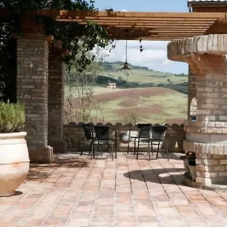 Aria Mit Gemeinschaftspool By Interhome * Volterra