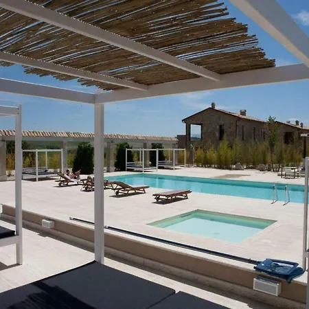 아파트 Aria Mit Gemeinschaftspool By Interhome *